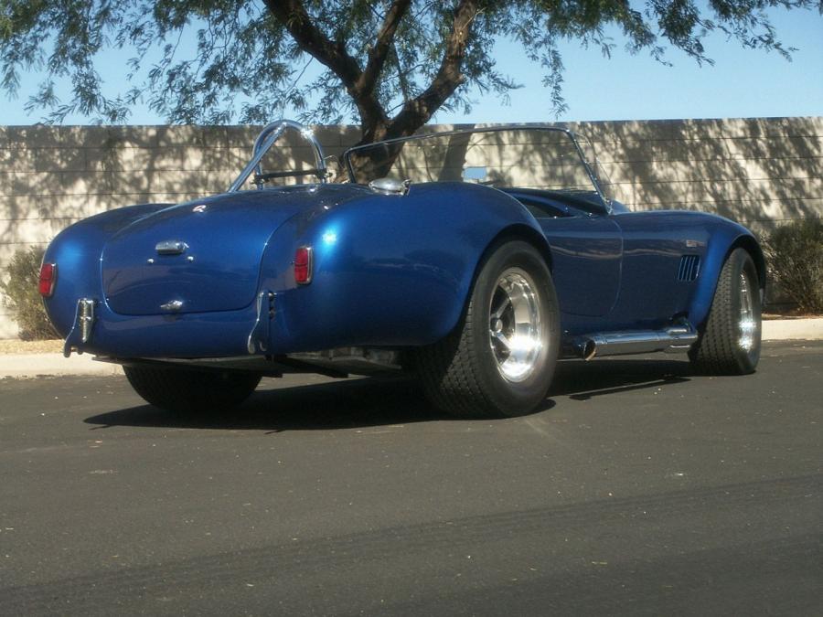  Shelby Cobra 427 1964 года  (фото 5 из 139)